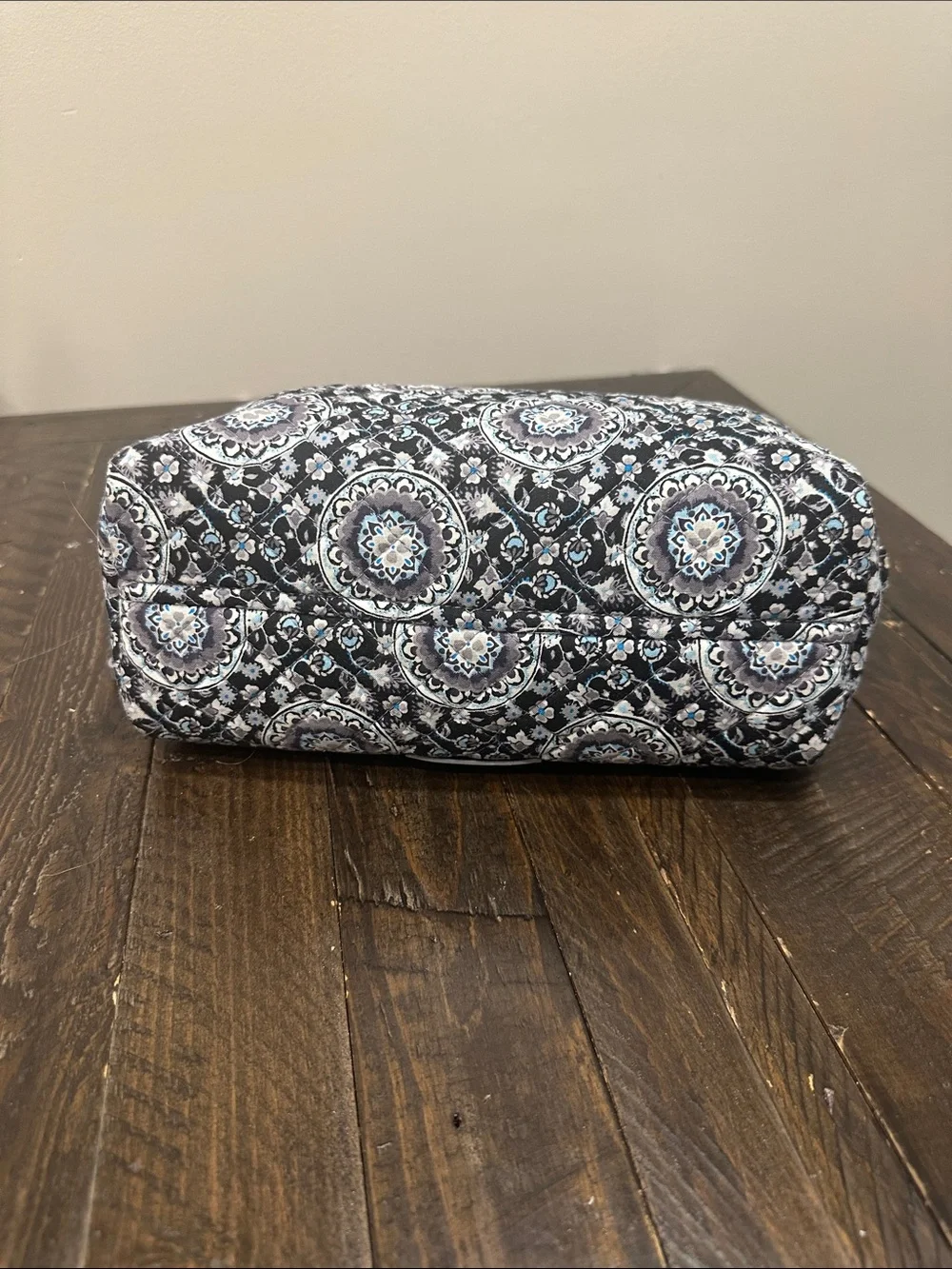 Vera Bradley Quilted Medallion Cosmetic Pouch - Gray Blue Floral